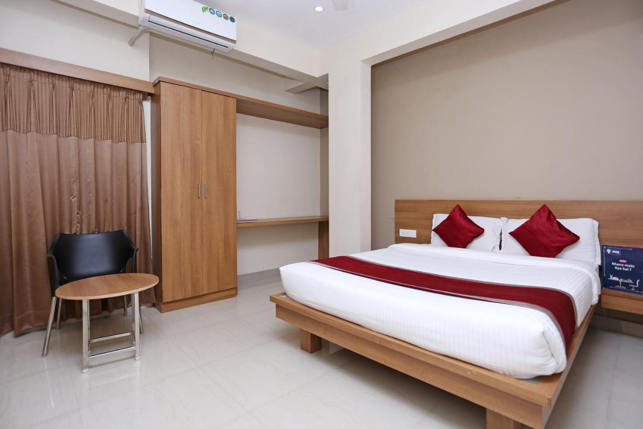 Oyo 6447 Samasth Rooms And Suites Mysore Ngoại thất bức ảnh