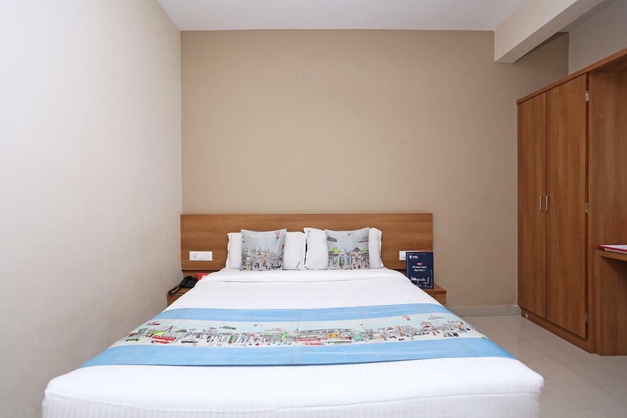 Oyo 6447 Samasth Rooms And Suites Mysore Ngoại thất bức ảnh